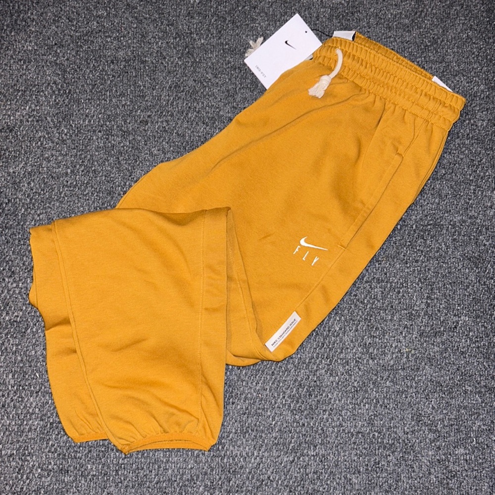 NIKE sweatpants